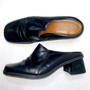 Naturalizer Black Leather Mules Sz. 8.5